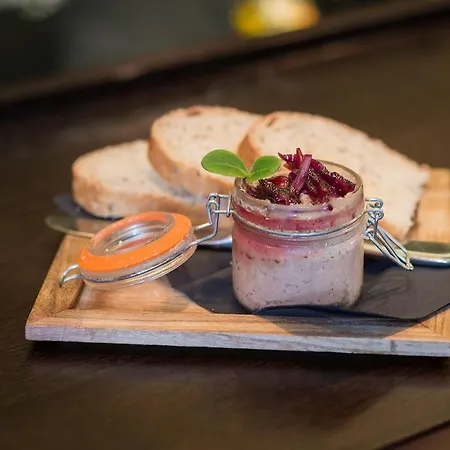 Pod Zamkom 4* Bojnice