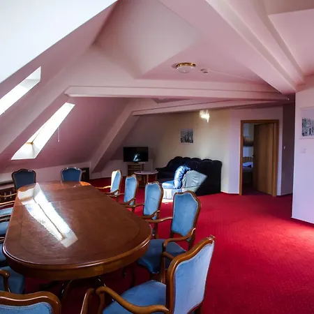 Hotel Pod Zamkom