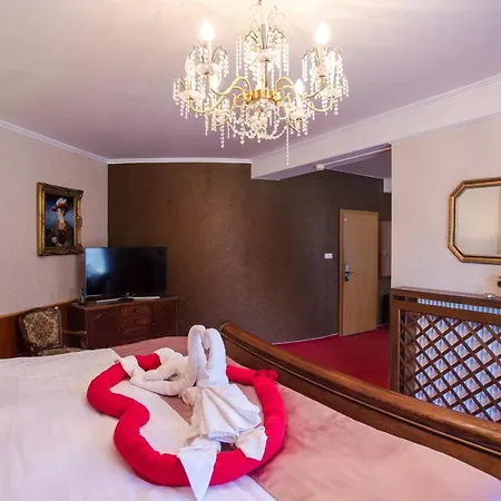 Pod Zamkom Hotel